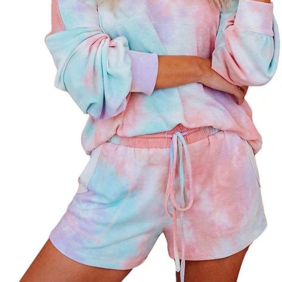 🎉Host Pick🎉 {NWT} Boutique Tie Dye Lounge Set! - Picture 4 of 4
